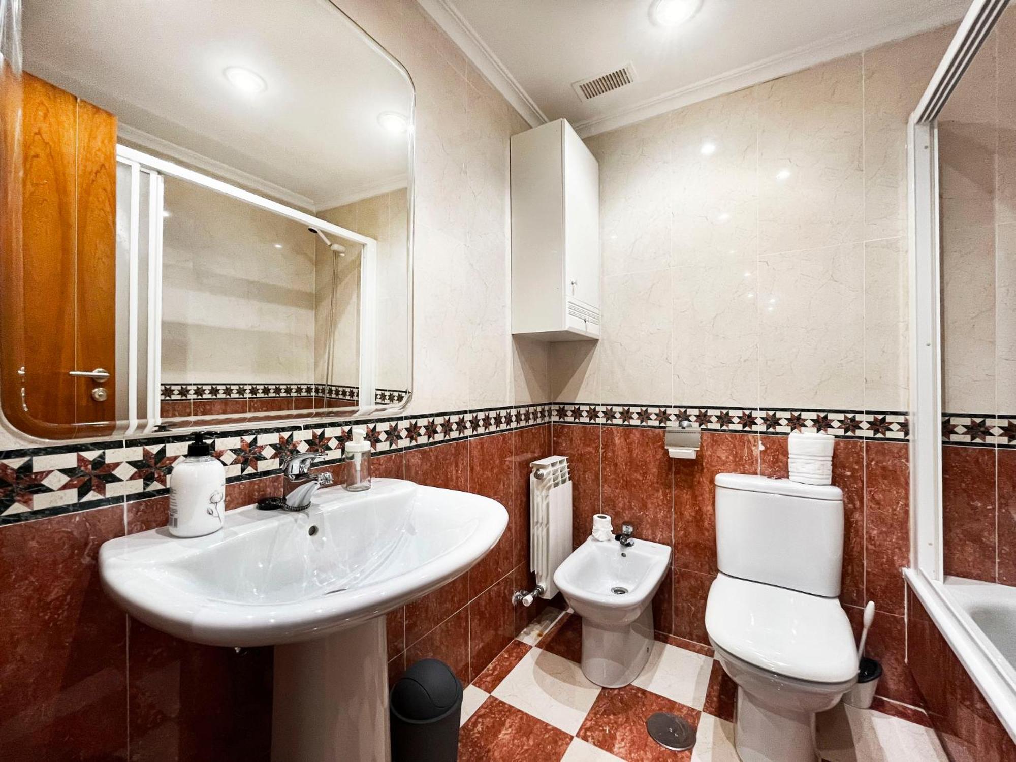 Vut Plaza Fontana Apartment Саламанка Екстериор снимка