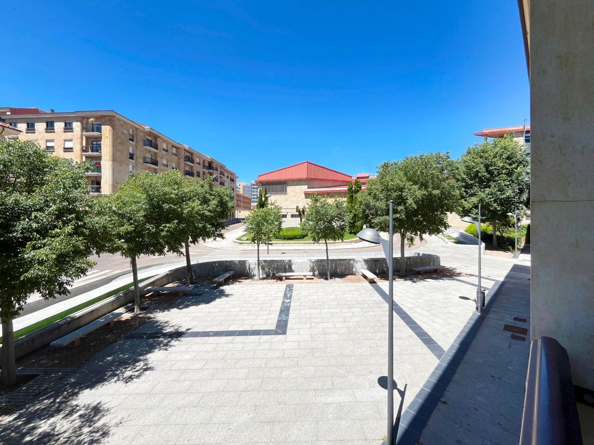 Vut Plaza Fontana Apartment Саламанка Екстериор снимка