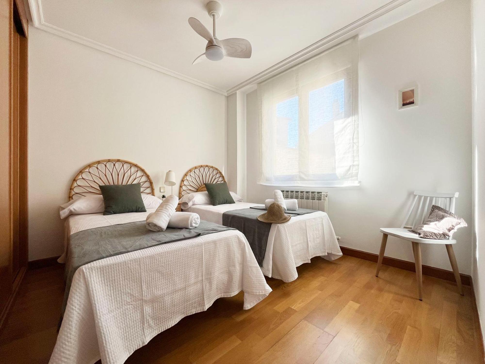 Vut Plaza Fontana Apartment Саламанка Екстериор снимка